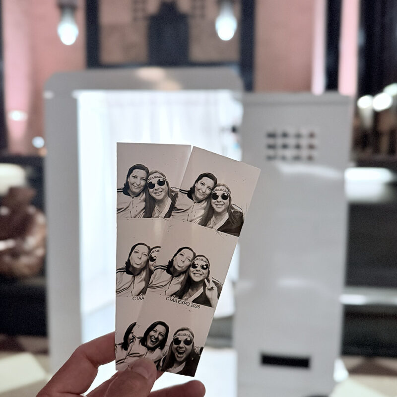 classic mall style photo booth omaha nebraska